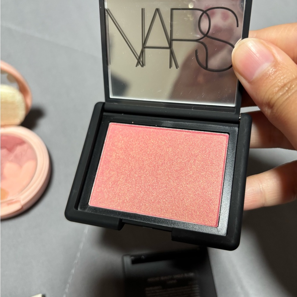 Blush bundle - Picture 3 of 8